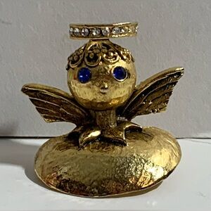 Costume jewelry - Gold Angel Brooch/Pin